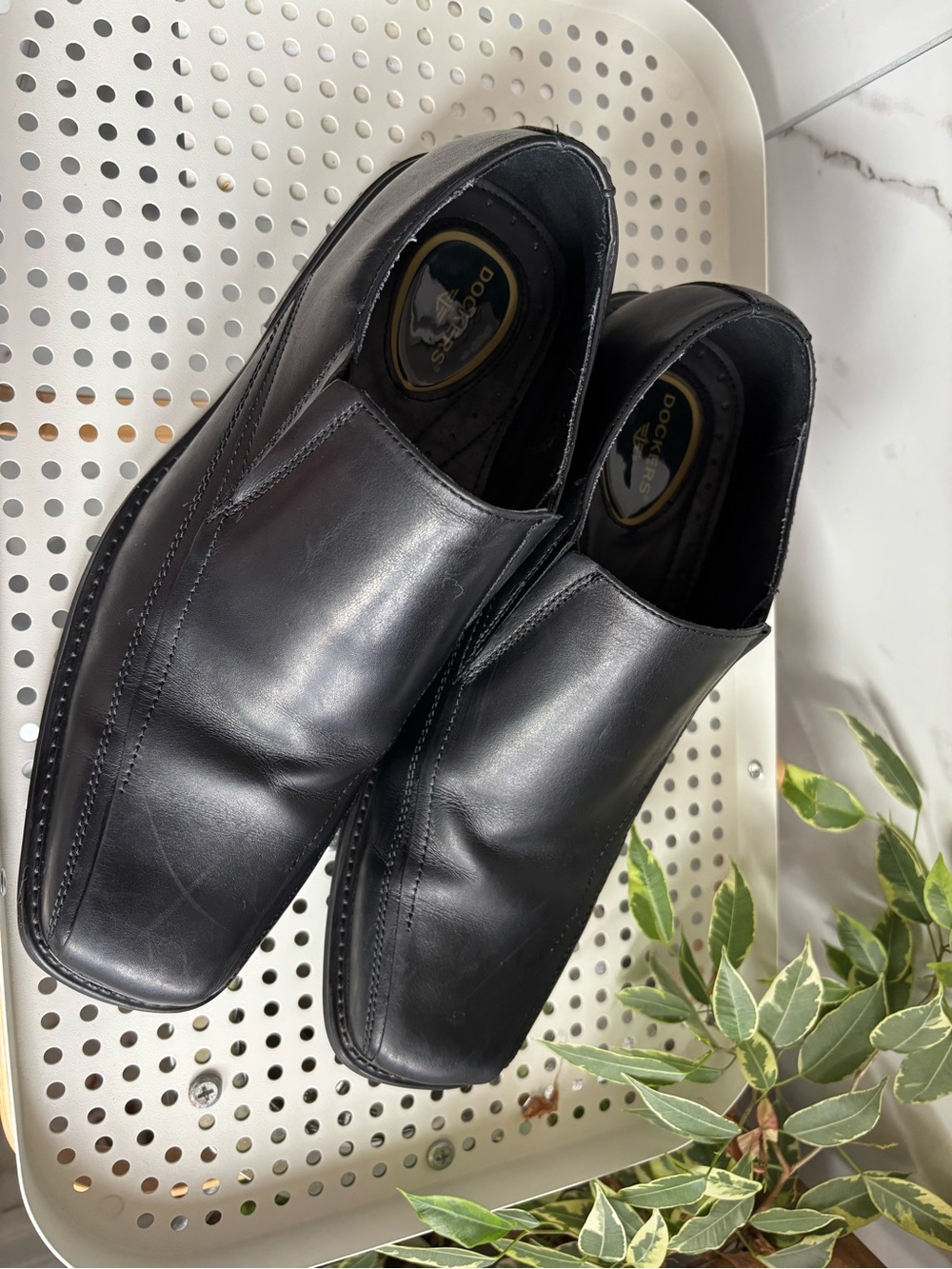Dockers Men's Black Leather Square Toe Dress Shoes Loafers Size 9W